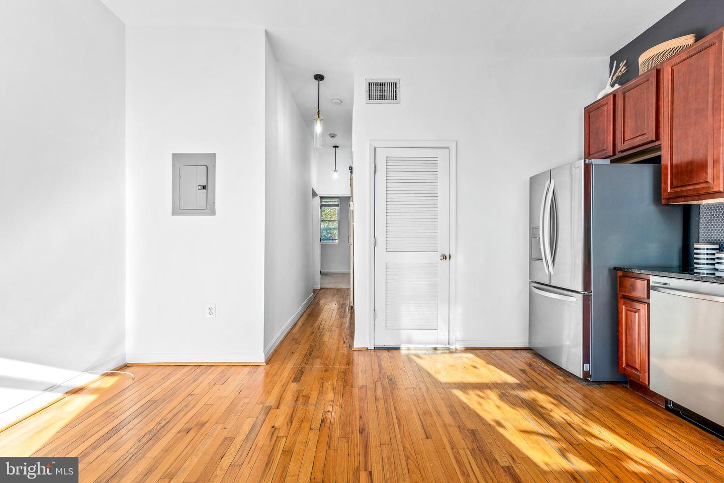 310 M ST NW #4, WASHINGTON, District Of Columbia 20001, 1 Bedroom Bedrooms, ,1 BathroomBathrooms,Residential,For sale,310 M ST NW #4,DCDC2168888 MLS # DCDC2168888