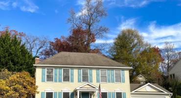 13614 S SPRINGS DR, CLIFTON, Virginia 20124, 4 Bedrooms Bedrooms, ,3 BathroomsBathrooms,Residential,For sale,13614 S SPRINGS DR,VAFX2211252 MLS # VAFX2211252