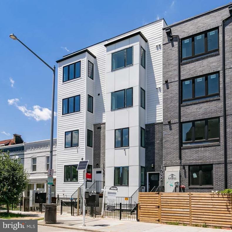 1730 MONTELLO AVE NE #4, WASHINGTON, District Of Columbia 20002, 1 Bedroom Bedrooms, ,1 BathroomBathrooms,Residential,For sale,1730 MONTELLO AVE NE #4,DCDC2170118 MLS # DCDC2170118