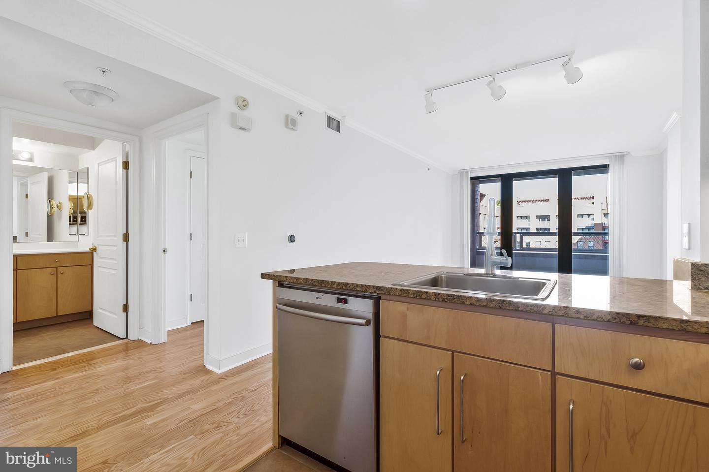 631 D ST NW #1137, WASHINGTON, District Of Columbia 20004, 1 Bedroom Bedrooms, ,1 BathroomBathrooms,Residential,For sale,631 D ST NW #1137,DCDC2170152 MLS # DCDC2170152