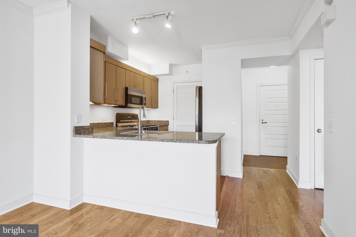 631 D ST NW #1137, WASHINGTON, District Of Columbia 20004, 1 Bedroom Bedrooms, ,1 BathroomBathrooms,Residential,For sale,631 D ST NW #1137,DCDC2170152 MLS # DCDC2170152