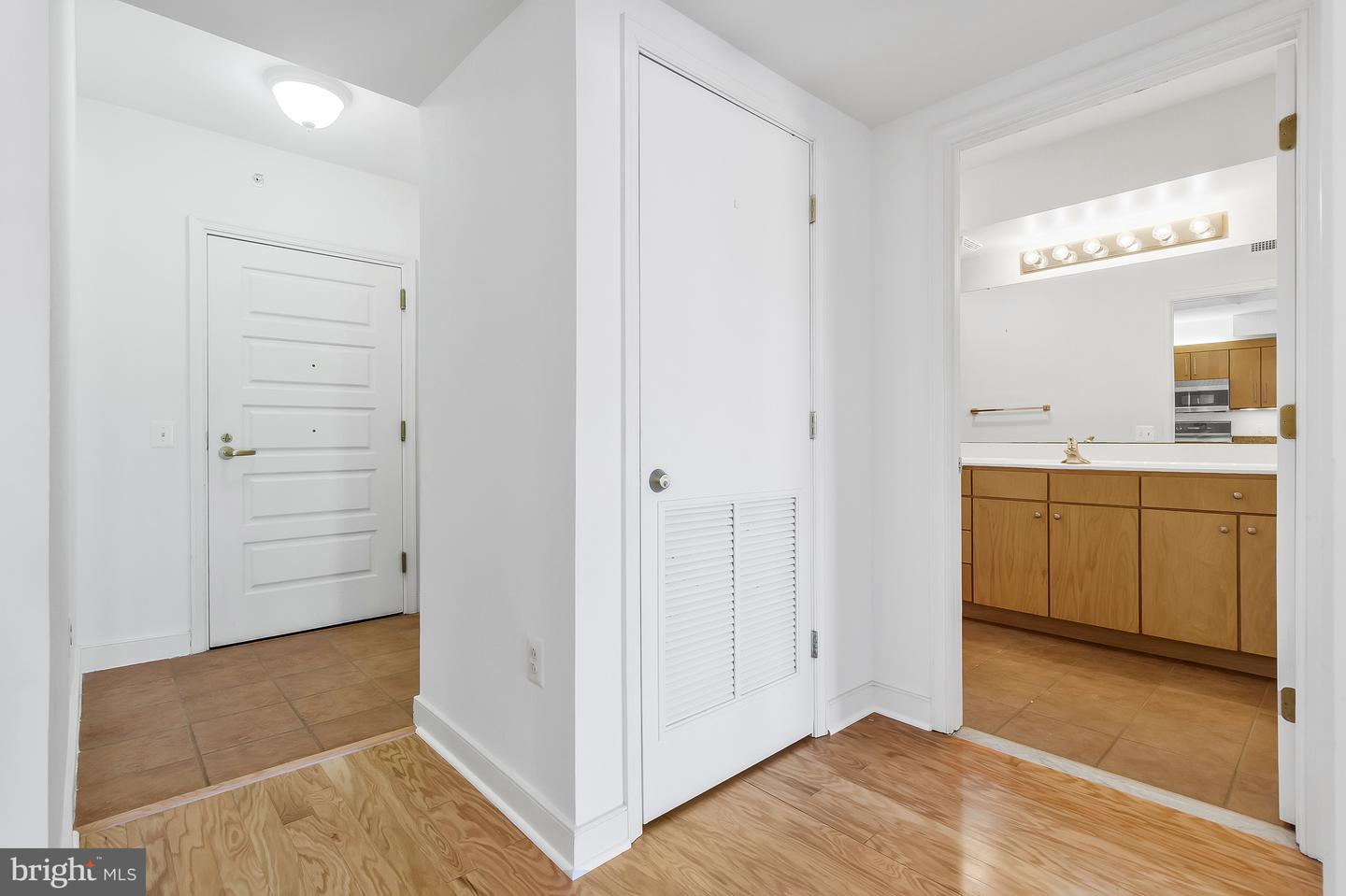 631 D ST NW #1137, WASHINGTON, District Of Columbia 20004, 1 Bedroom Bedrooms, ,1 BathroomBathrooms,Residential,For sale,631 D ST NW #1137,DCDC2170152 MLS # DCDC2170152