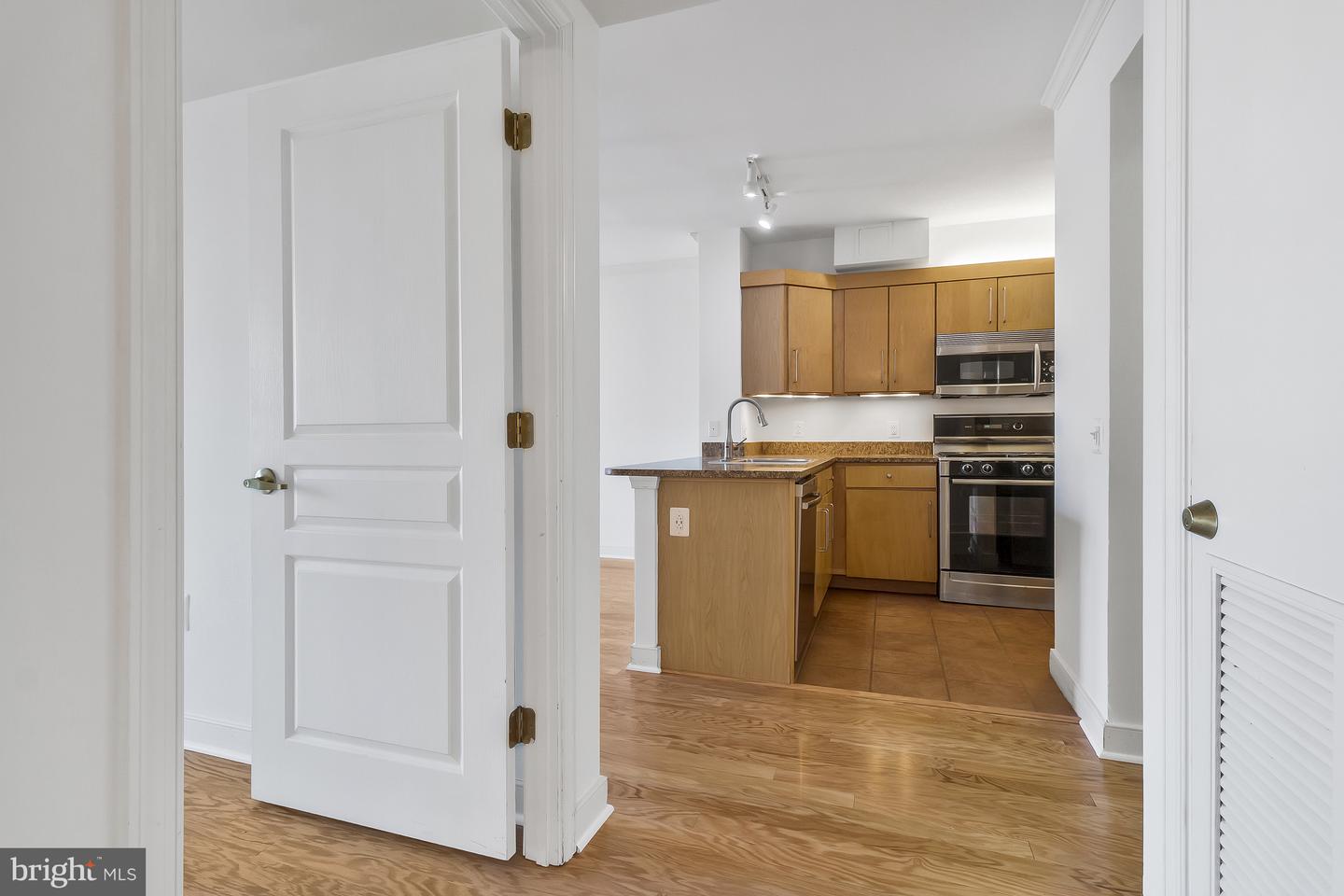 631 D ST NW #1137, WASHINGTON, District Of Columbia 20004, 1 Bedroom Bedrooms, ,1 BathroomBathrooms,Residential,For sale,631 D ST NW #1137,DCDC2170152 MLS # DCDC2170152