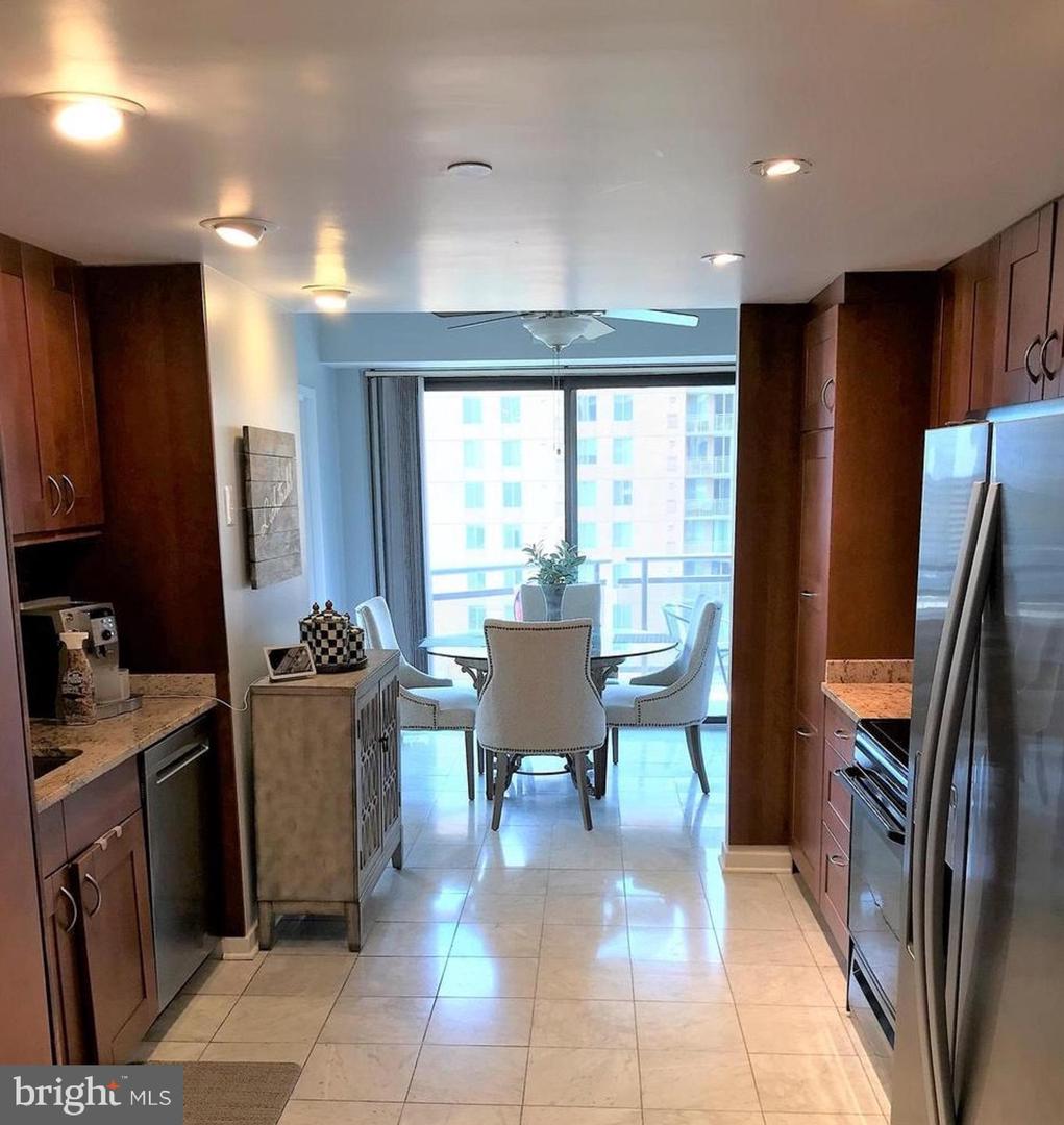 1530 KEY BLVD #728, ARLINGTON, Virginia 22209, 2 Bedrooms Bedrooms, ,2 BathroomsBathrooms,Residential,For sale,1530 KEY BLVD #728,VAAR2051154 MLS # VAAR2051154