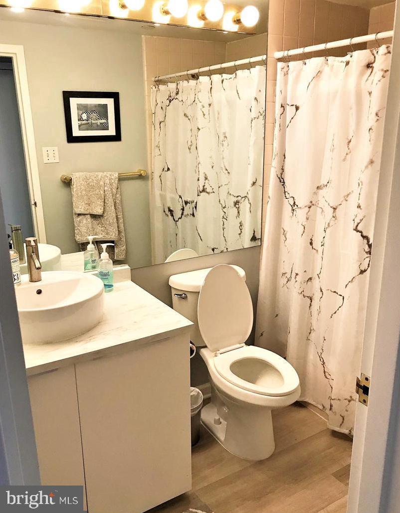 1530 KEY BLVD #728, ARLINGTON, Virginia 22209, 2 Bedrooms Bedrooms, ,2 BathroomsBathrooms,Residential,For sale,1530 KEY BLVD #728,VAAR2051154 MLS # VAAR2051154