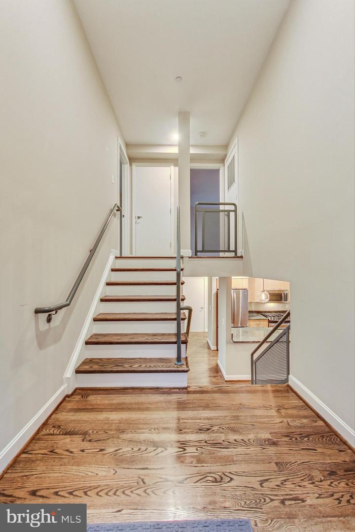 1441 FLORIDA AVE NW #3B, WASHINGTON, District Of Columbia 20009, 2 Bedrooms Bedrooms, 8 Rooms Rooms,2 BathroomsBathrooms,Residential,For sale,1441 FLORIDA AVE NW #3B,DCDC2170240 MLS # DCDC2170240