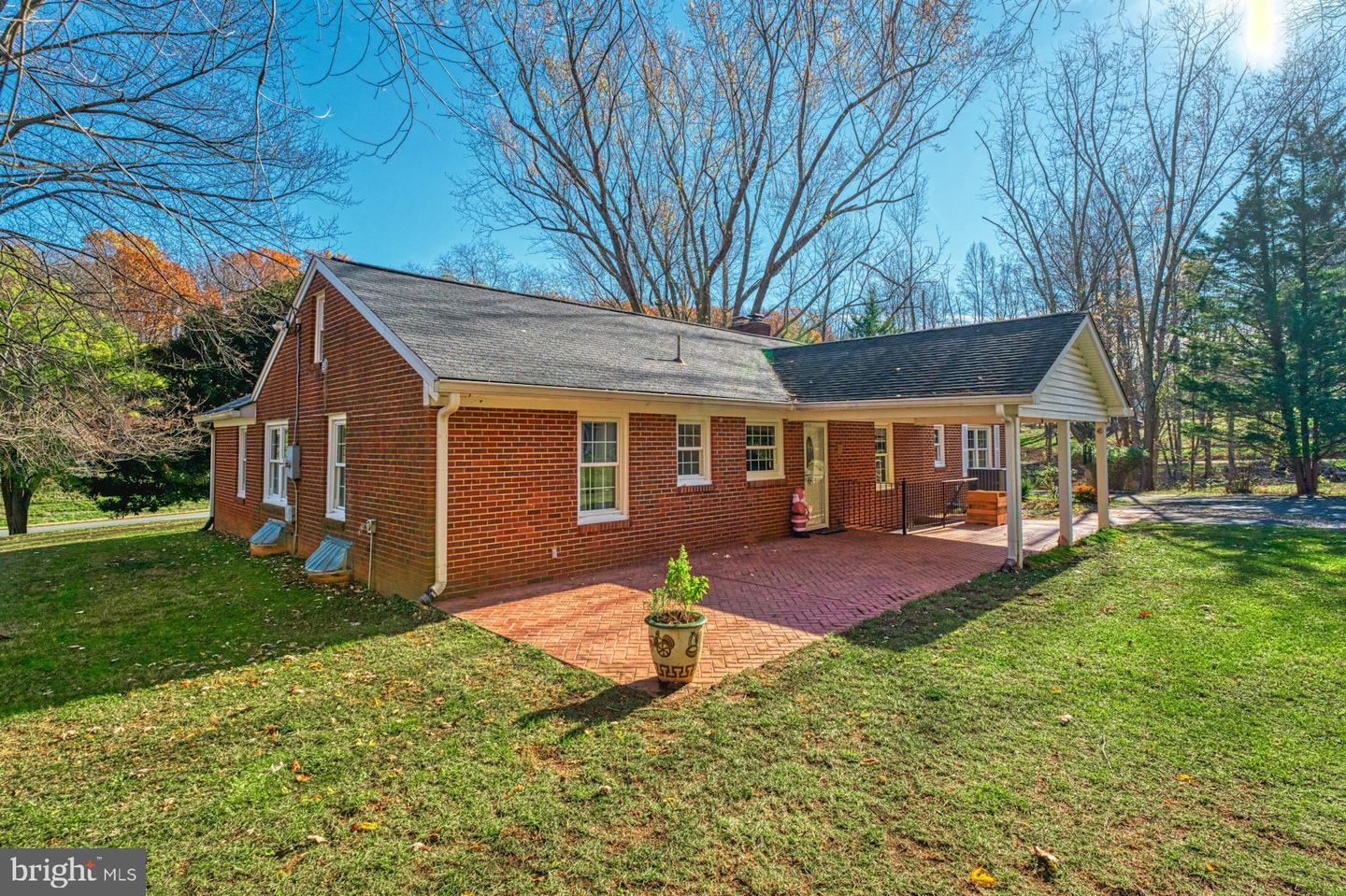 6700 JAMES MADISON HWY, WARRENTON, Virginia 20186, 3 Bedrooms Bedrooms, ,1 BathroomBathrooms,Residential,For sale,6700 JAMES MADISON HWY,VAFQ2014760 MLS # VAFQ2014760