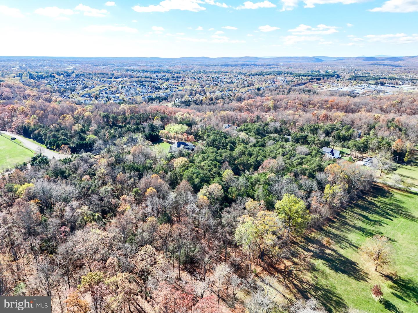 15280 RIDING CLUB DR, HAYMARKET, Virginia 20169, 6 Bedrooms Bedrooms, ,6 BathroomsBathrooms,Residential,For sale,15280 RIDING CLUB DR,VAPW2083282 MLS # VAPW2083282