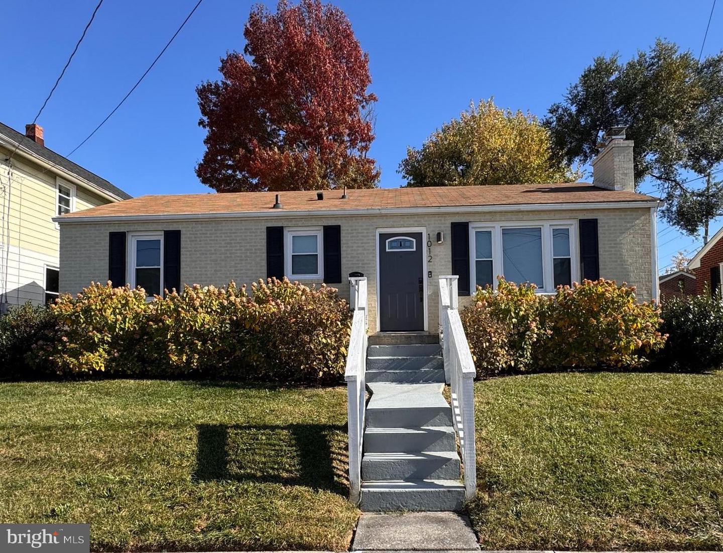 1012 S CAMERON ST, WINCHESTER, Virginia 22601, 3 Bedrooms Bedrooms, ,2 BathroomsBathrooms,Residential,For sale,1012 S CAMERON ST,VAWI2006826 MLS # VAWI2006826