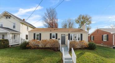 1012 S CAMERON ST, WINCHESTER, Virginia 22601, 3 Bedrooms Bedrooms, ,2 BathroomsBathrooms,Residential,For sale,1012 S CAMERON ST,VAWI2006826 MLS # VAWI2006826