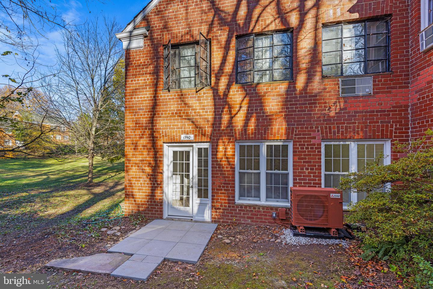 1740 PRESTON RD, ALEXANDRIA, Virginia 22302, 1 Bedroom Bedrooms, ,1 BathroomBathrooms,Residential,For sale,1740 PRESTON RD,VAAX2039798 MLS # VAAX2039798