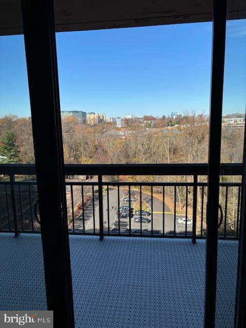 2230 GEORGE C MARSHALL DR #1127, FALLS CHURCH, Virginia 22043, 2 Bedrooms Bedrooms, ,2 BathroomsBathrooms,Residential,For sale,2230 GEORGE C MARSHALL DR #1127,VAFX2180100 MLS # VAFX2180100