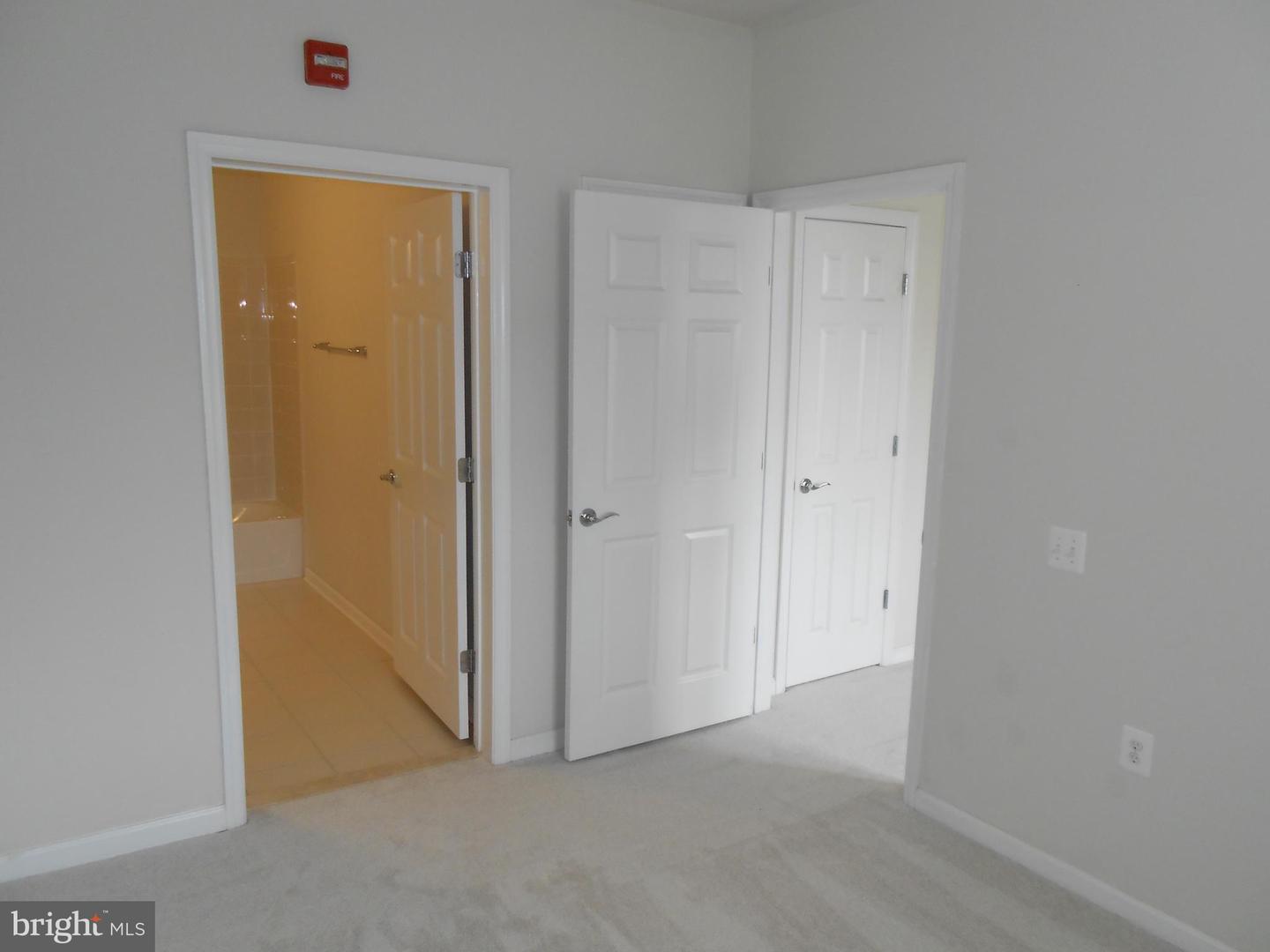 20610 HOPE SPRING TER #104, ASHBURN, Virginia 20147, 2 Bedrooms Bedrooms, 7 Rooms Rooms,2 BathroomsBathrooms,Residential,For sale,20610 HOPE SPRING TER #104,VALO2083066 MLS # VALO2083066