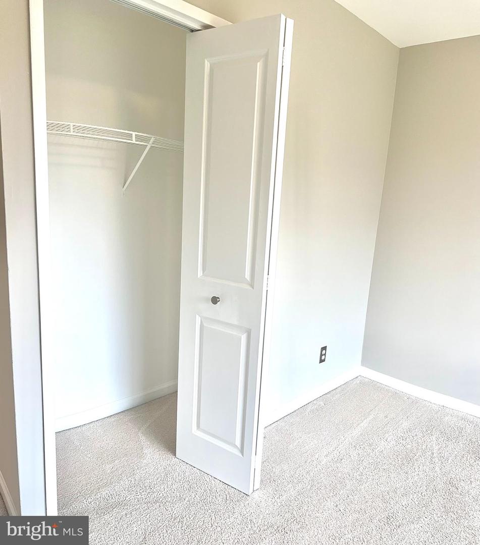 10570 MAIN ST #413, FAIRFAX, Virginia 22030, 2 Bedrooms Bedrooms, ,1 BathroomBathrooms,Residential,For sale,10570 MAIN ST #413,VAFC2005466 MLS # VAFC2005466