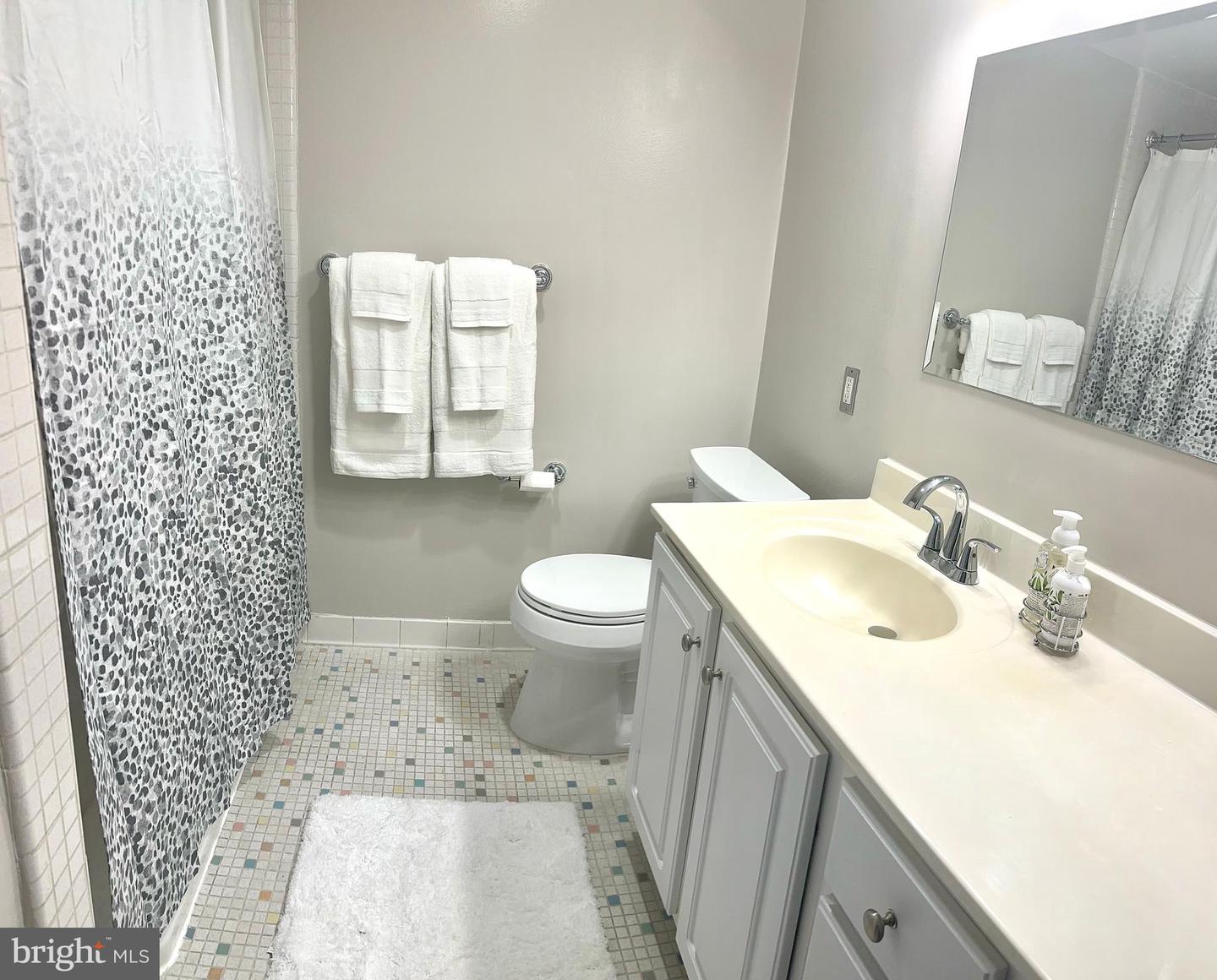 10570 MAIN ST #413, FAIRFAX, Virginia 22030, 2 Bedrooms Bedrooms, ,1 BathroomBathrooms,Residential,For sale,10570 MAIN ST #413,VAFC2005466 MLS # VAFC2005466