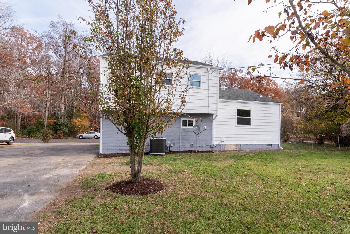 6606 BATTLEWOOD RD, NORTH CHESTERFIELD, Virginia 23224, 3 Bedrooms Bedrooms, ,2 BathroomsBathrooms,Residential,For sale,6606 BATTLEWOOD RD,VACF2000952 MLS # VACF2000952