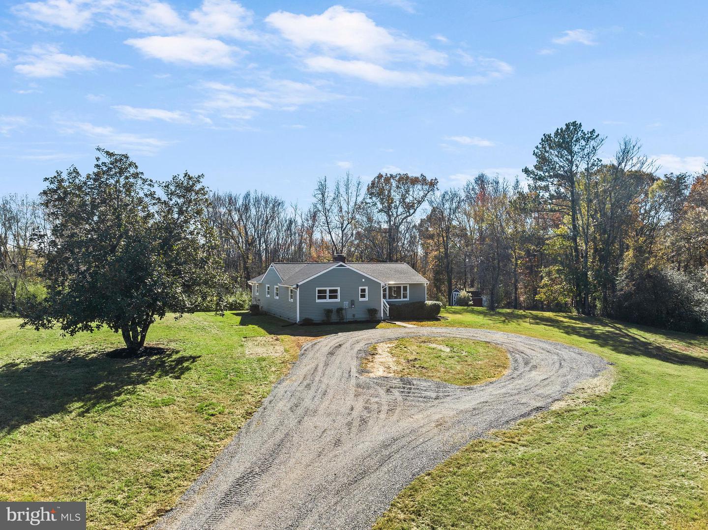 2801 RIVER RD W, MAIDENS, Virginia 23102, 4 Bedrooms Bedrooms, 9 Rooms Rooms,2 BathroomsBathrooms,Residential,For sale,2801 RIVER RD W,VAGO2000292 MLS # VAGO2000292