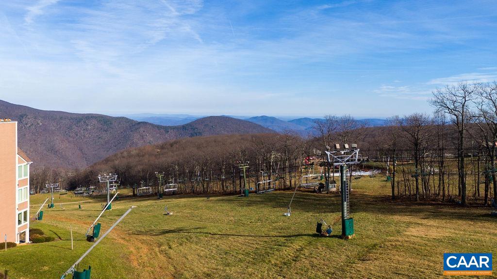 913 DIAMOND HILL CONDOS, WINTERGREEN RESORT, Virginia 22967, 1 Bedroom Bedrooms, ,1 BathroomBathrooms,Residential,For sale,913 DIAMOND HILL CONDOS,659118 MLS # 659118