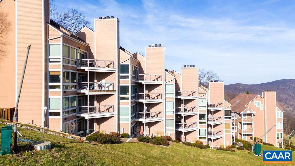 913 DIAMOND HILL CONDOS, WINTERGREEN RESORT, Virginia 22967, 1 Bedroom Bedrooms, ,1 BathroomBathrooms,Residential,For sale,913 DIAMOND HILL CONDOS,659118 MLS # 659118