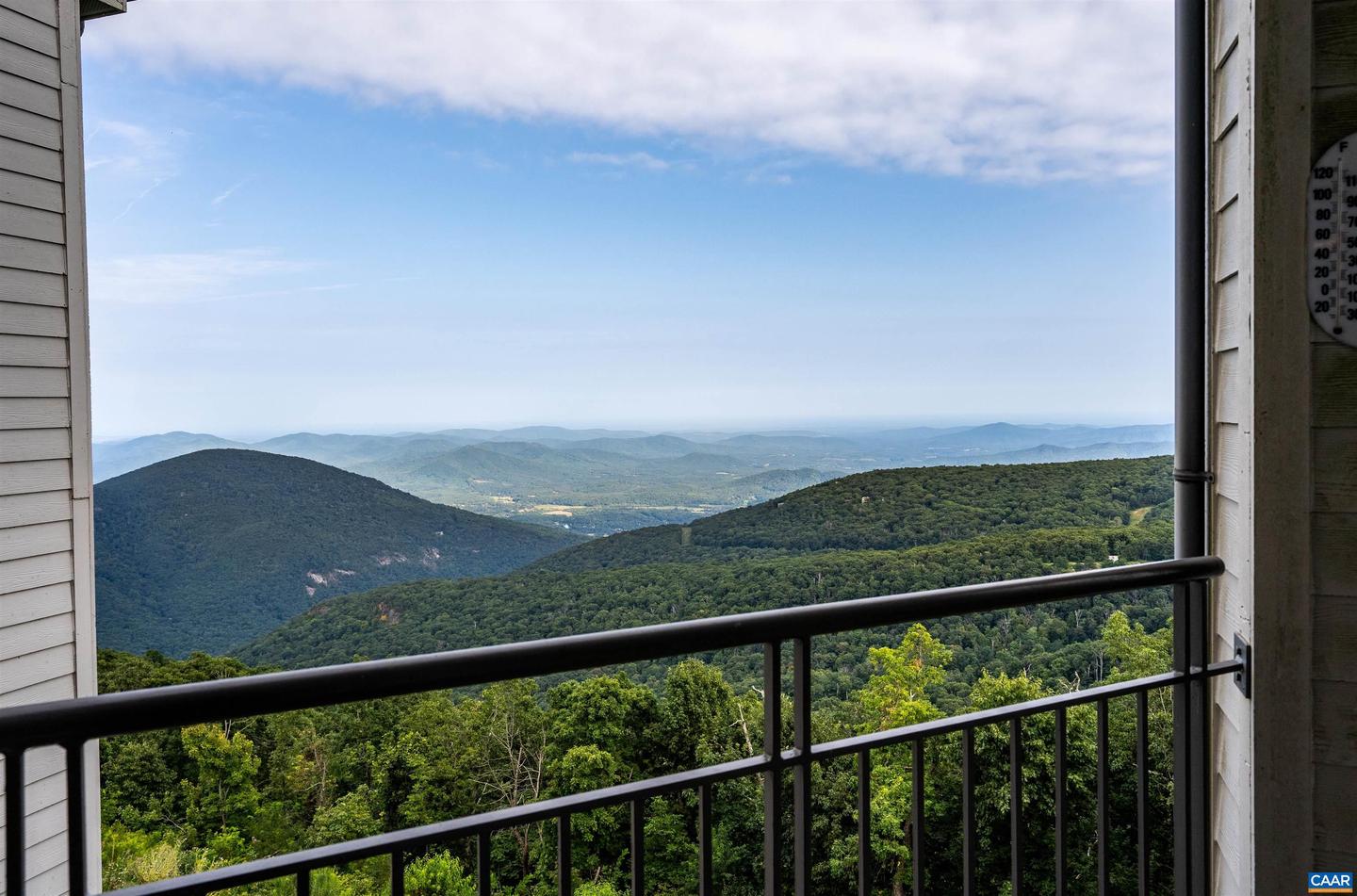 1581 VISTAS CONDOS #1581, WINTERGREEN RESORT, Virginia 22967, 2 Bedrooms Bedrooms, ,2 BathroomsBathrooms,Residential,For sale,1581 VISTAS CONDOS #1581,657921 MLS # 657921