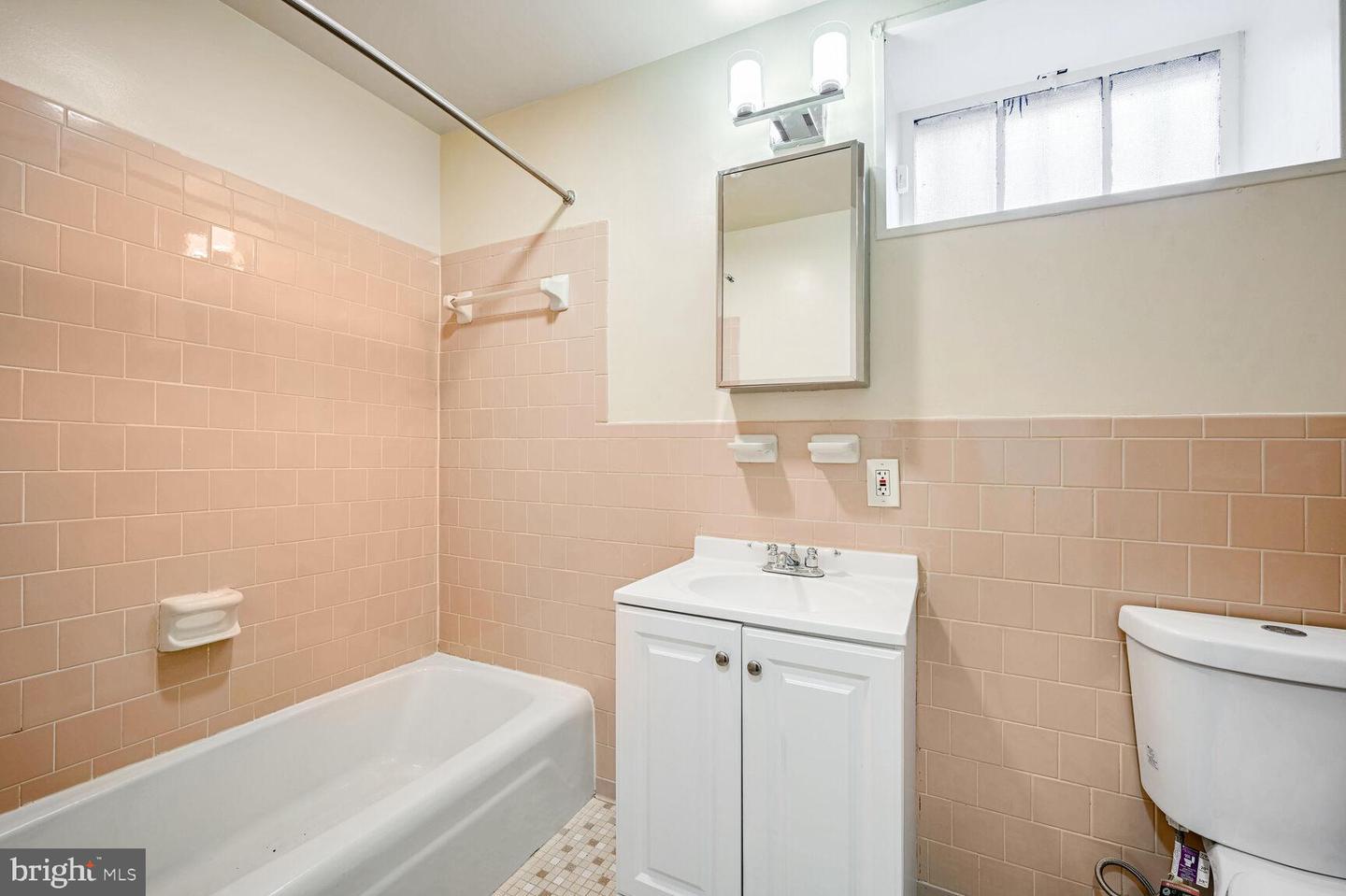 3906 SOUTHERN AVE SE #A, WASHINGTON, District Of Columbia 20020, 3 Bedrooms Bedrooms, ,2 BathroomsBathrooms,Residential,For sale,3906 SOUTHERN AVE SE #A,DCDC2170392 MLS # DCDC2170392 3906 SOUTHERN AVE SE #A, WASHINGTON, District Of Columbia 20020, 3 Bedrooms Bedrooms, ,2 BathroomsBathrooms,Residential,For sale,3906 SOUTHERN AVE SE #A,DCDC2170392 MLS # DCDC2170392