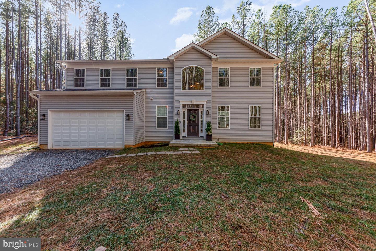 11514 TAYLOR RIDGE WAY, SPOTSYLVANIA, Virginia 22551, 4 Bedrooms Bedrooms, ,2 BathroomsBathrooms,Residential,For sale,11514 TAYLOR RIDGE WAY,VASP2029274 MLS # VASP2029274