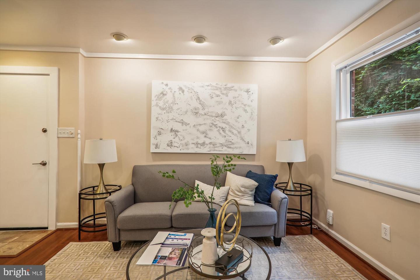 469 NW RIDGE ST NW #1, WASHINGTON, District Of Columbia 20001, 1 Bedroom Bedrooms, 4 Rooms Rooms,1 BathroomBathrooms,Residential,For sale,469 NW RIDGE ST NW #1,DCDC2141168 MLS # DCDC2141168