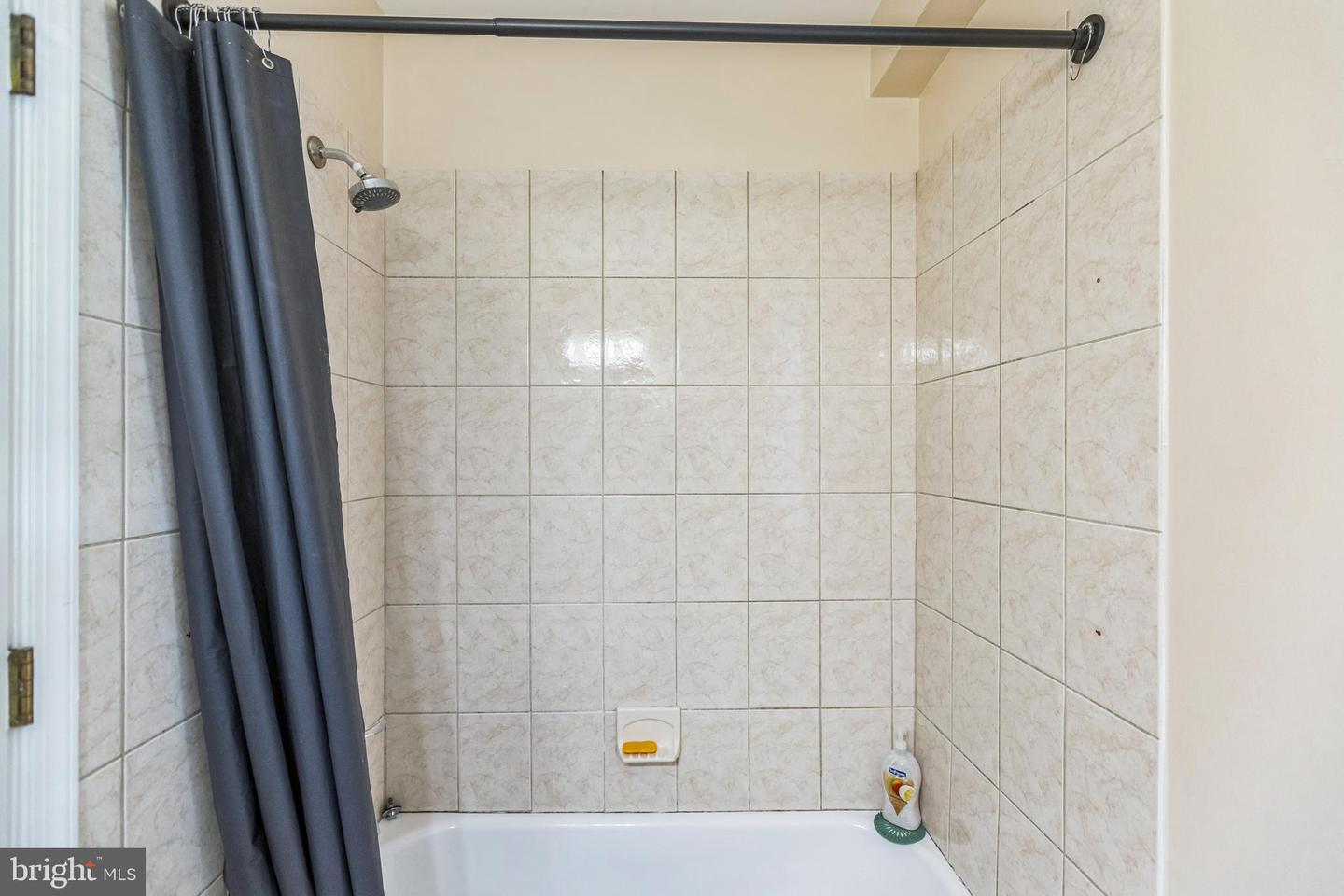 1629 L ST NE #101, WASHINGTON, District Of Columbia 20002, 2 Bedrooms Bedrooms, ,1 BathroomBathrooms,Residential,For sale,1629 L ST NE #101,DCDC2163910 MLS # DCDC2163910