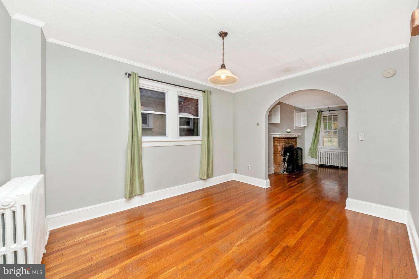 1914 NEWTON ST NE, WASHINGTON, District Of Columbia 20018, 3 Bedrooms Bedrooms, ,2 BathroomsBathrooms,Residential,For sale,1914 NEWTON ST NE,DCDC2155462 MLS # DCDC2155462