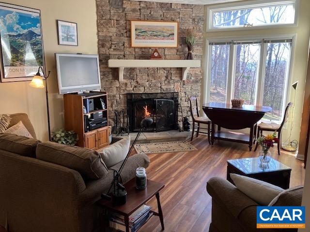 722 LAURELWOOD CONDOS, WINTERGREEN RESORT, Virginia 22967, 2 Bedrooms Bedrooms, ,2 BathroomsBathrooms,Residential,For sale,722 LAURELWOOD CONDOS,659164 MLS # 659164