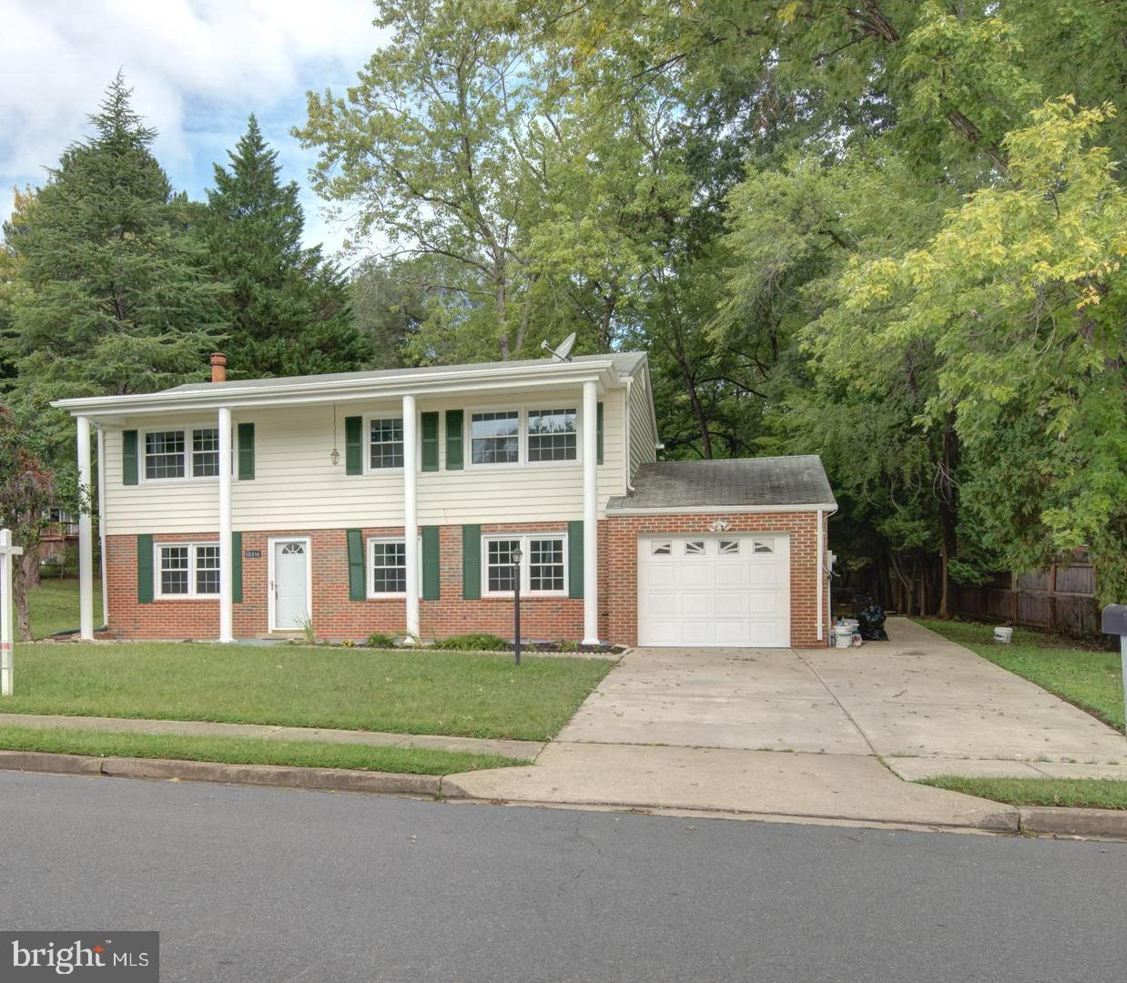 13316 KURTZ RD, WOODBRIDGE, Virginia 22193, 4 Bedrooms Bedrooms, ,3 BathroomsBathrooms,Residential,For sale,13316 KURTZ RD,VAPW2079910 MLS # VAPW2079910