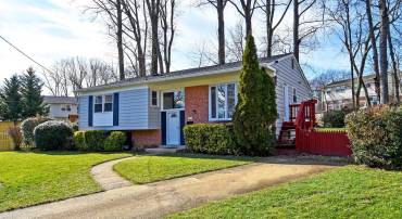 8418 MANASSAS CIR, VIENNA, Virginia 22180, 4 Bedrooms Bedrooms, ,2 BathroomsBathrooms,Residential,For sale,8418 MANASSAS CIR,VAFX2210516 MLS # VAFX2210516