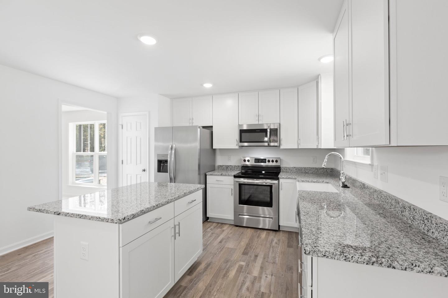 LOT 42 S GLEBE RD, MONTROSS, Virginia 22520, 4 Bedrooms Bedrooms, ,2 BathroomsBathrooms,Residential,For sale,LOT 42 S GLEBE RD,VAWE2007820 MLS # VAWE2007820