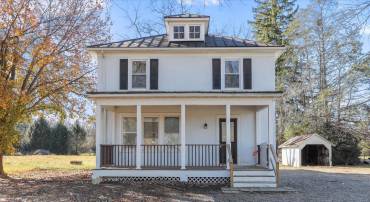 1015 W MAIN ST, BERRYVILLE, Virginia 22611, 3 Bedrooms Bedrooms, ,2 BathroomsBathrooms,Residential,For sale,1015 W MAIN ST,VACL2003200 MLS # VACL2003200