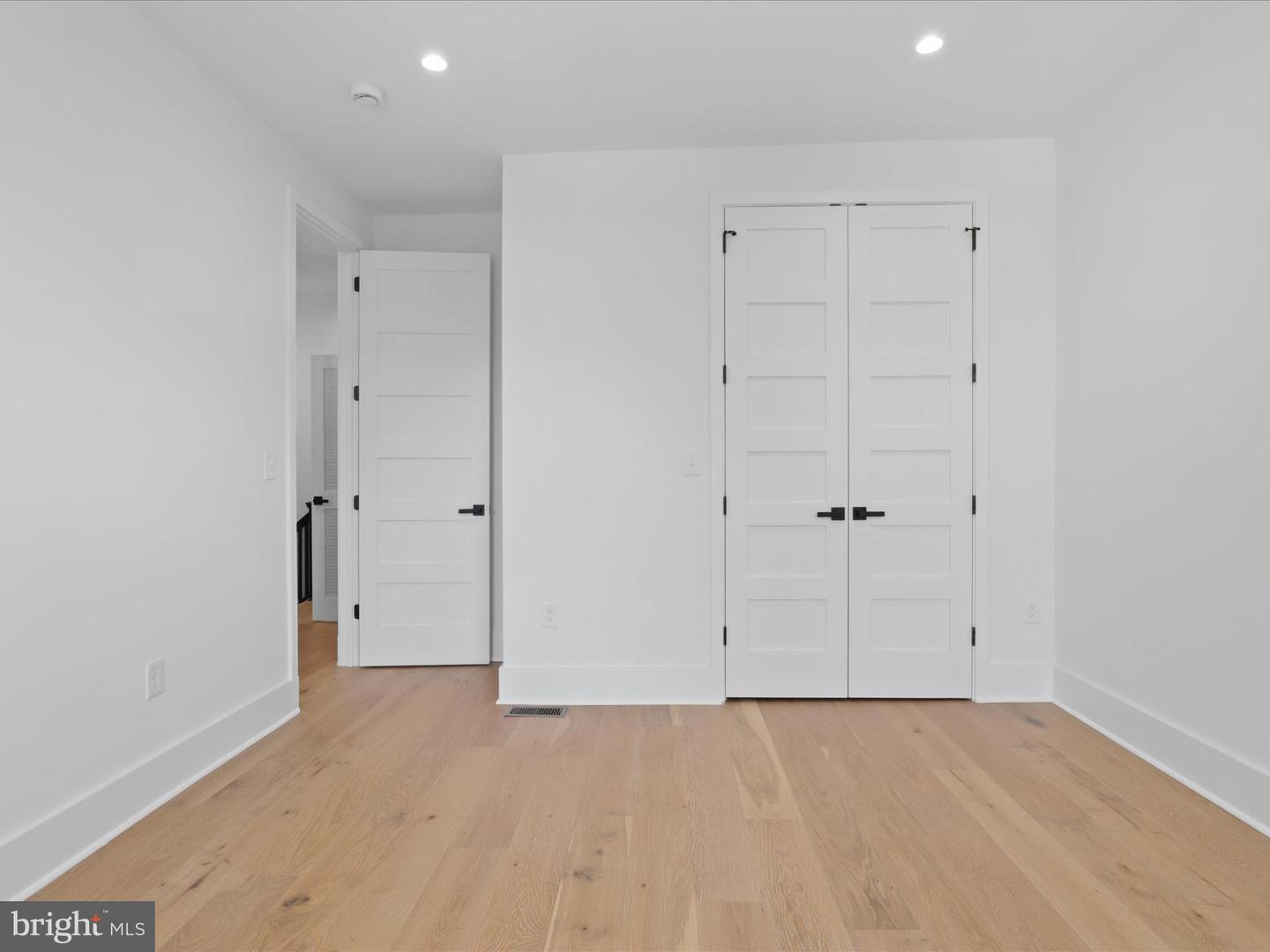 4510 14TH ST NW, WASHINGTON, District Of Columbia 20011, 5 Bedrooms Bedrooms, ,4 BathroomsBathrooms,Residential,For sale,4510 14TH ST NW,DCDC2170640 MLS # DCDC2170640