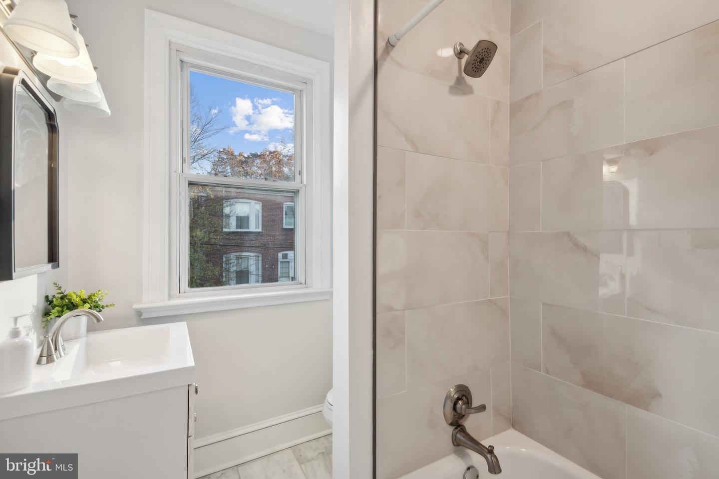 229 ASCOT PL NE, WASHINGTON, District Of Columbia 20002, 3 Bedrooms Bedrooms, ,2 BathroomsBathrooms,Residential,For sale,229 ASCOT PL NE,DCDC2170666 MLS # DCDC2170666