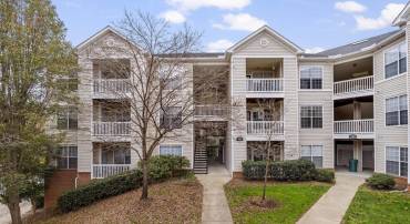 320 RIVERBEND DR #3C, CHARLOTTESVILLE, Virginia 22911, 1 Bedroom Bedrooms, ,1 BathroomBathrooms,Residential,For sale,320 RIVERBEND DR #3C,659197 MLS # 659197