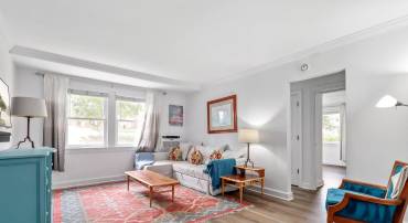 922 S WASHINGTON ST #111, ALEXANDRIA, Virginia 22314, 2 Bedrooms Bedrooms, ,1 BathroomBathrooms,Residential,For sale,922 S WASHINGTON ST #111,VAAX2039896 MLS # VAAX2039896