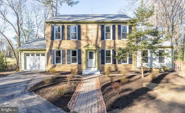 10808 HUNT CLUB RD, RESTON, Virginia 20190, 4 Bedrooms Bedrooms, ,4 BathroomsBathrooms,Residential,For sale,10808 HUNT CLUB RD,VAFX2212066 MLS # VAFX2212066