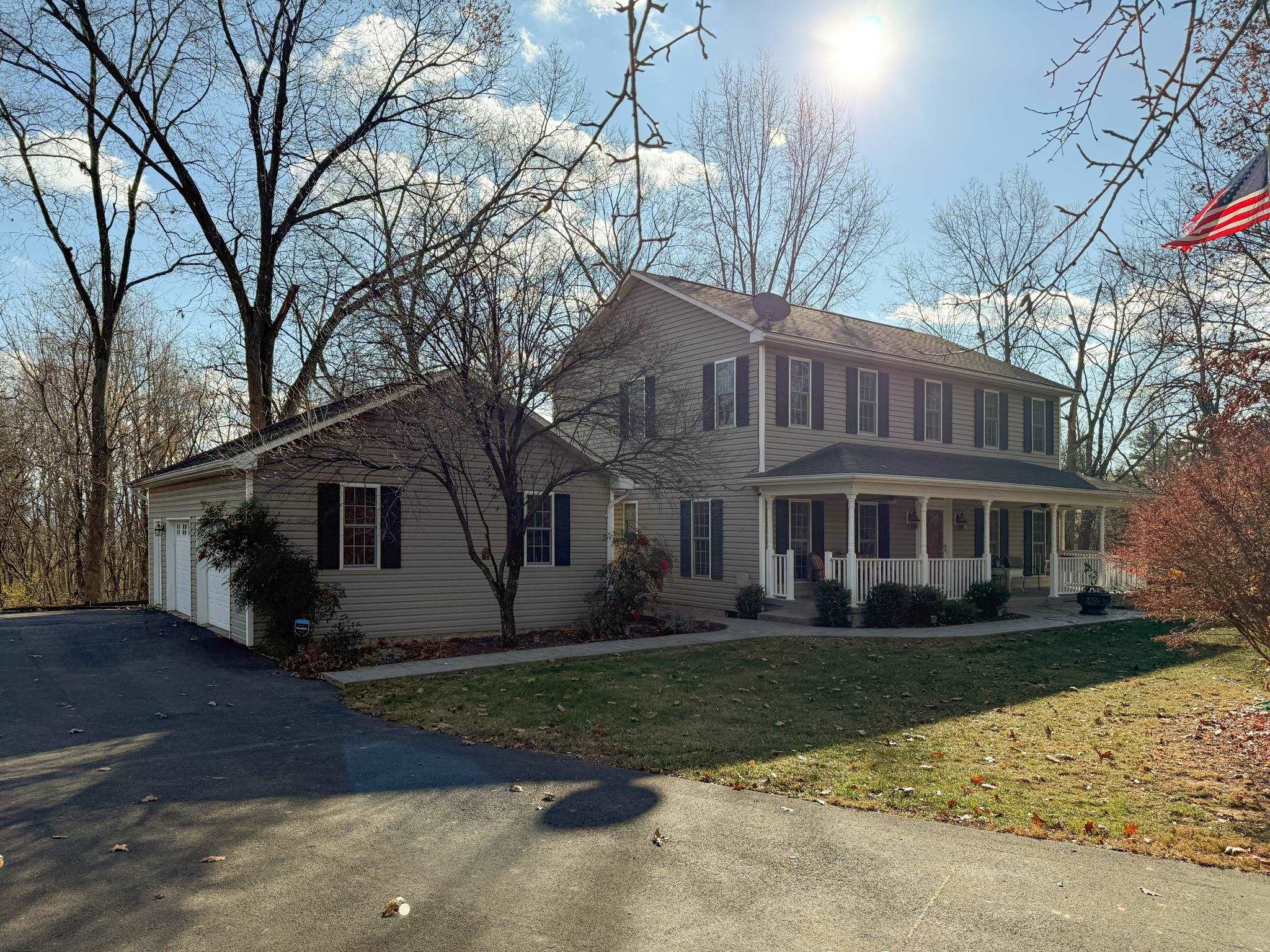 49 FAIRVIEW CIR, WOODSTOCK, Virginia 22664, 3 Bedrooms Bedrooms, ,3 BathroomsBathrooms,Residential,49 FAIRVIEW CIR,659256 MLS # 659256