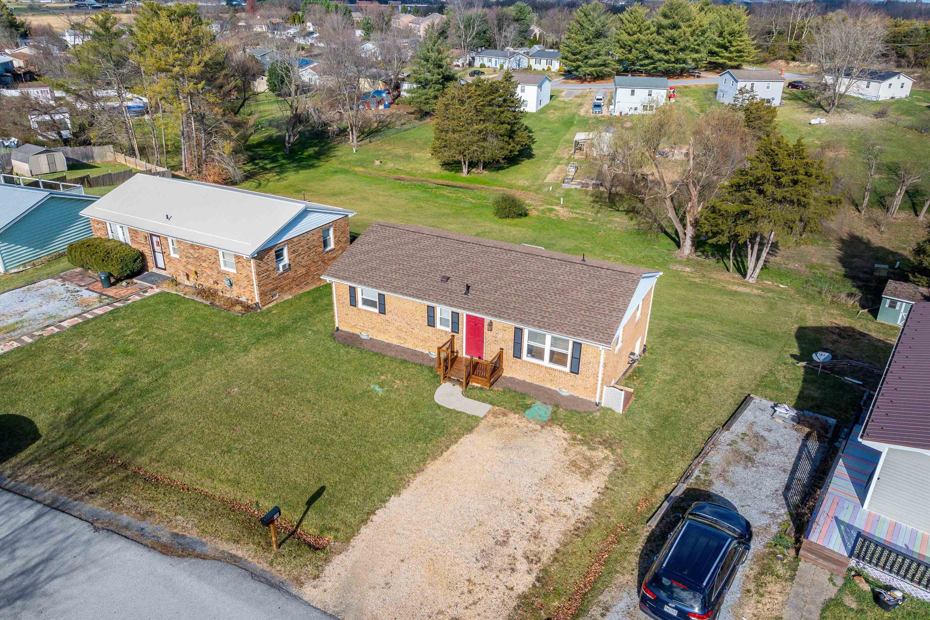 78 KENDRICK AVE, VERONA, Virginia 24482, 3 Bedrooms Bedrooms, ,1 BathroomBathrooms,Residential,78 KENDRICK AVE,659241 MLS # 659241