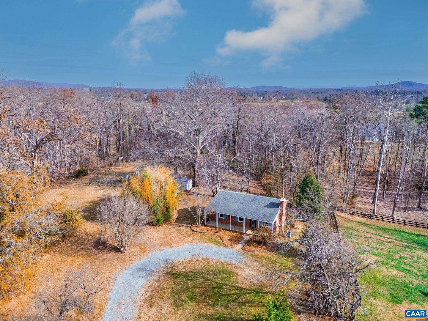 569 HALF MILE BRANCH RD, CROZET, Virginia 22932, 3 Bedrooms Bedrooms, ,2 BathroomsBathrooms,Residential,For sale,569 HALF MILE BRANCH RD,659145 MLS # 659145