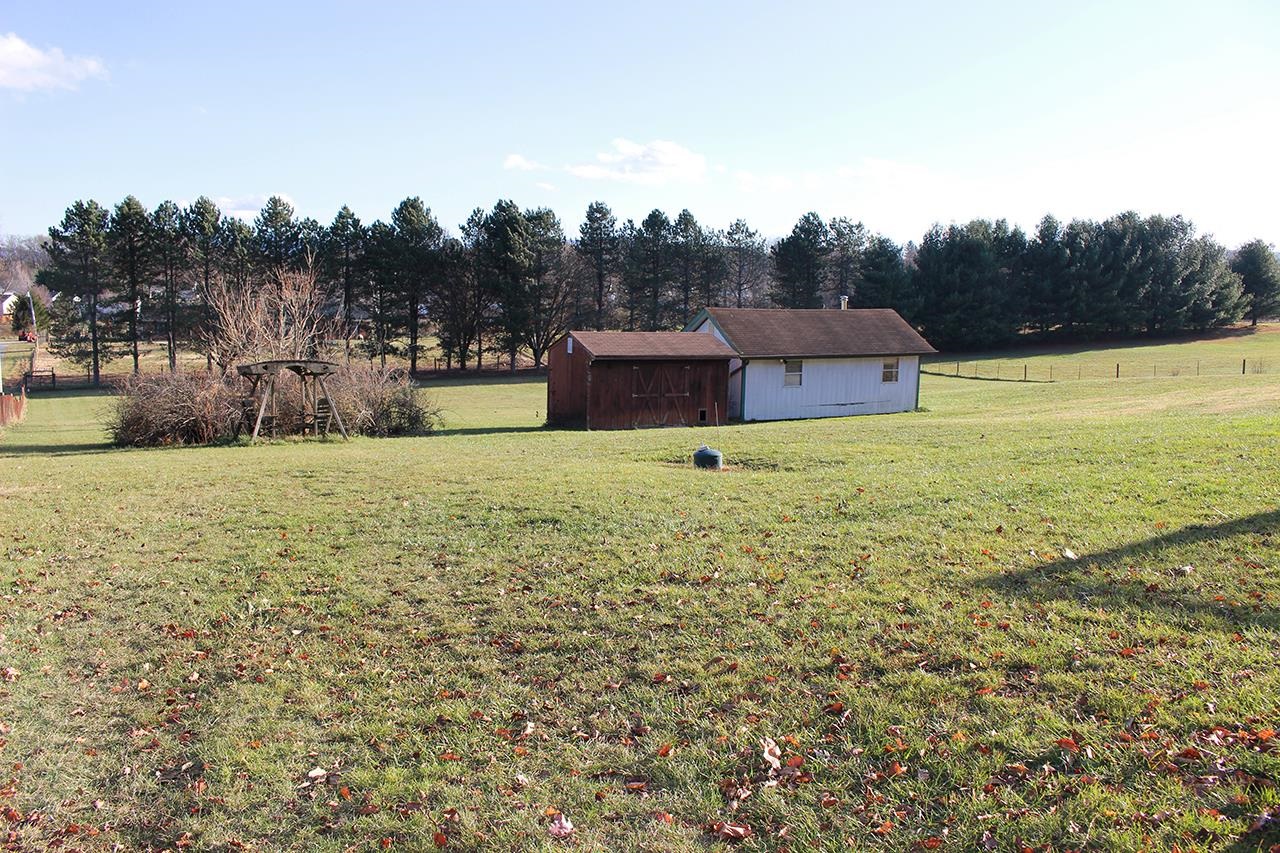 634 AUGUSTA FARMS RD, WAYNESBORO, Virginia 22980, 3 Bedrooms Bedrooms, ,3 BathroomsBathrooms,Residential,634 AUGUSTA FARMS RD,659285 MLS # 659285