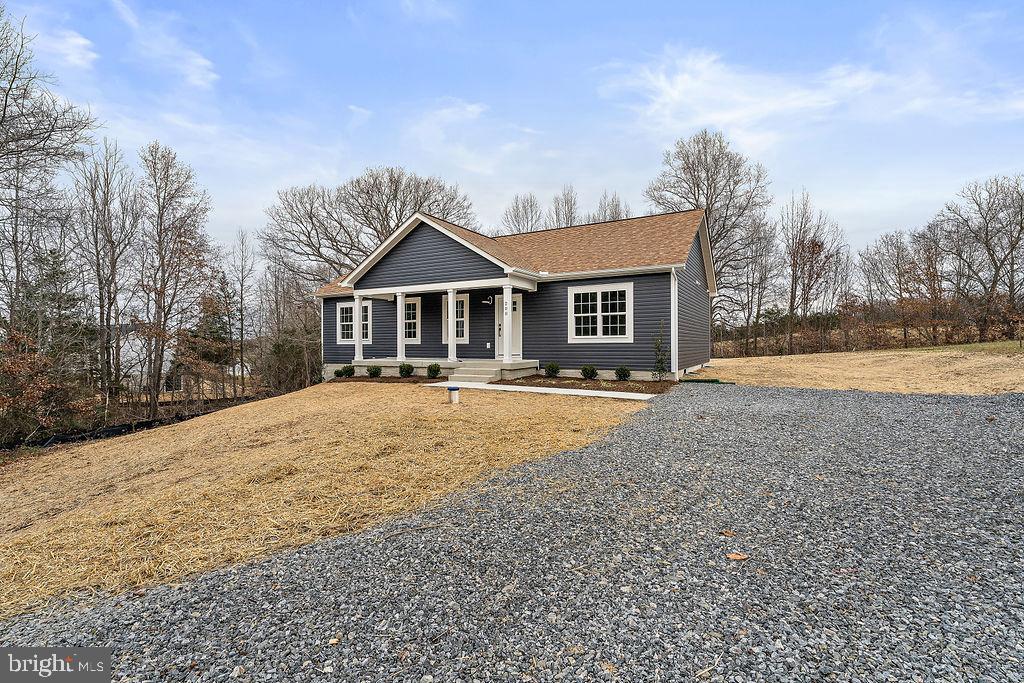 200 SECLUSION SHORES DR, MINERAL, Virginia 23117, 5 Bedrooms Bedrooms, ,3 BathroomsBathrooms,Residential,For sale,200 SECLUSION SHORES DR,VALA2006996 MLS # VALA2006996