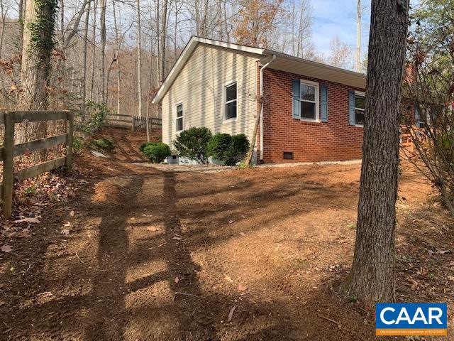 4140 MONACAN TRAIL RD, CHARLOTTESVILLE, Virginia 22959, 3 Bedrooms Bedrooms, ,1 BathroomBathrooms,Residential,For sale,4140 MONACAN TRAIL RD,659280 MLS # 659280