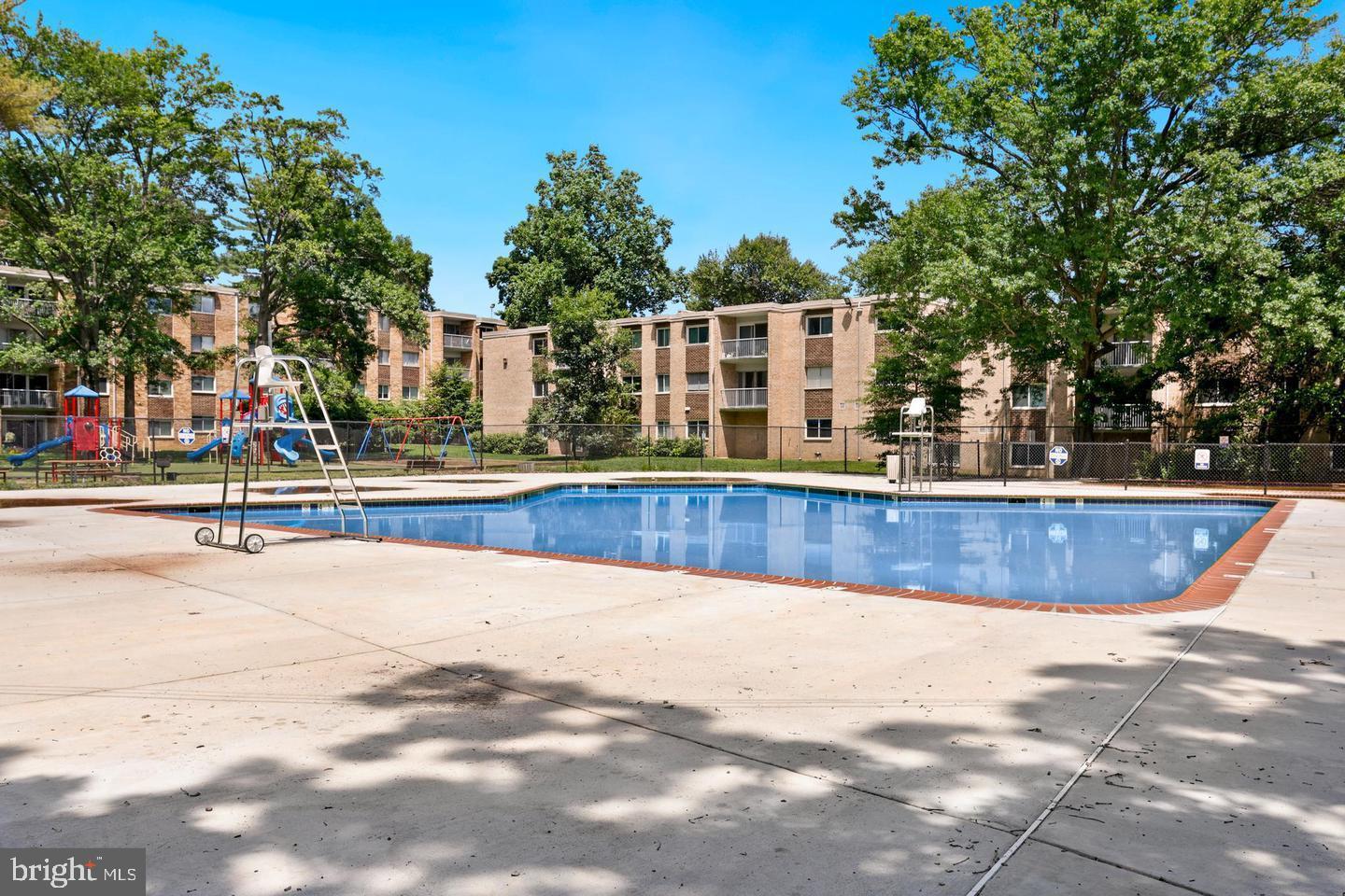 2901 CHARING CROSS RD #12/8, FALLS CHURCH, Virginia 22042, 1 Bedroom Bedrooms, ,1 BathroomBathrooms,Residential,For sale,2901 CHARING CROSS RD #12/8,VAFX2213808 MLS # VAFX2213808