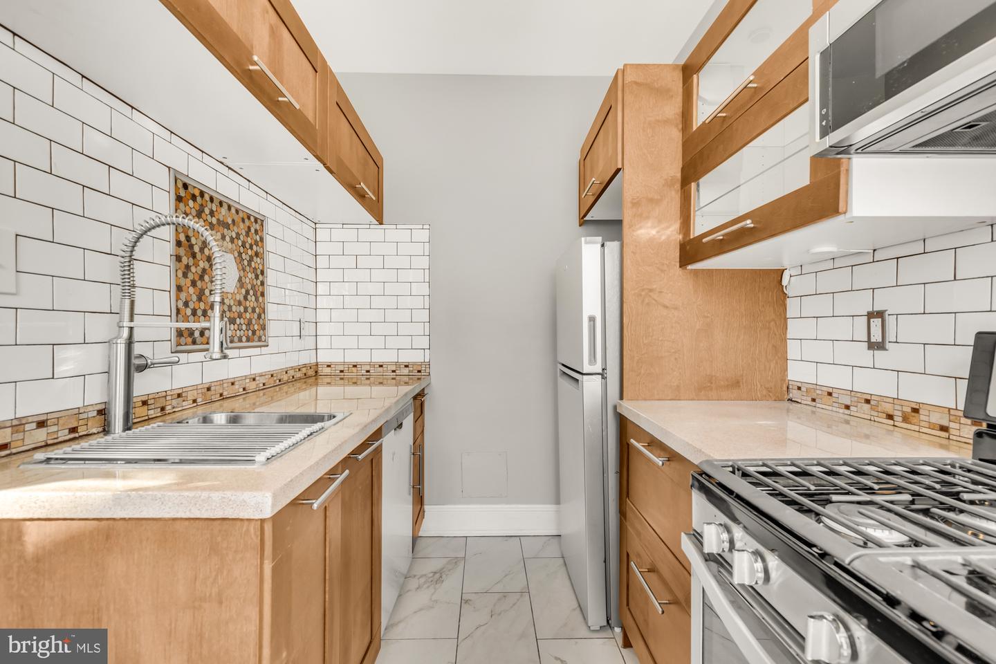 4915 3RD ST NW #102, WASHINGTON, District Of Columbia 20011, 1 Bedroom Bedrooms, 4 Rooms Rooms,1 BathroomBathrooms,Residential,For sale,4915 3RD ST NW #102,DCDC2170528 MLS # DCDC2170528