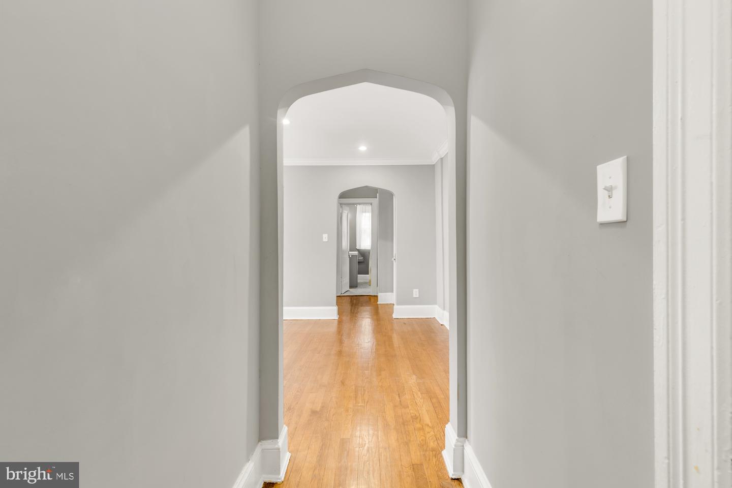 4915 3RD ST NW #102, WASHINGTON, District Of Columbia 20011, 1 Bedroom Bedrooms, 4 Rooms Rooms,1 BathroomBathrooms,Residential,For sale,4915 3RD ST NW #102,DCDC2170528 MLS # DCDC2170528