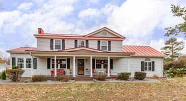 15411 BEVERLY RUN RD, BOWLING GREEN, Virginia 22427, 3 Bedrooms Bedrooms, ,3 BathroomsBathrooms,Residential,For sale,15411 BEVERLY RUN RD,VACV2007140 MLS # VACV2007140