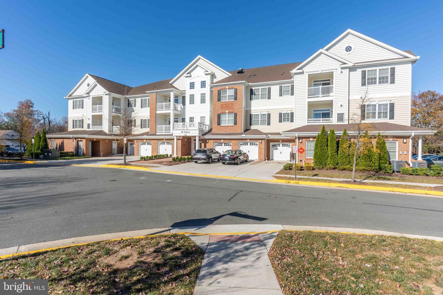 15140 HEATHER MILL LN #301, HAYMARKET, Virginia 20169, 3 Bedrooms Bedrooms, ,2 BathroomsBathrooms,Residential,For sale,15140 HEATHER MILL LN #301,VAPW2084550 MLS # VAPW2084550